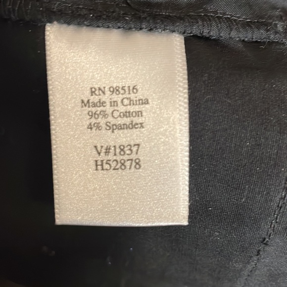 Coldwater Creek Black Tailored Shirt with Fabric wraps around front to tie SZE L - Picture 9 of 9